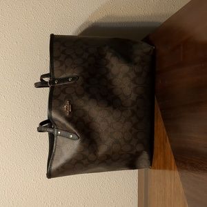 Large Coach Purse with wallet